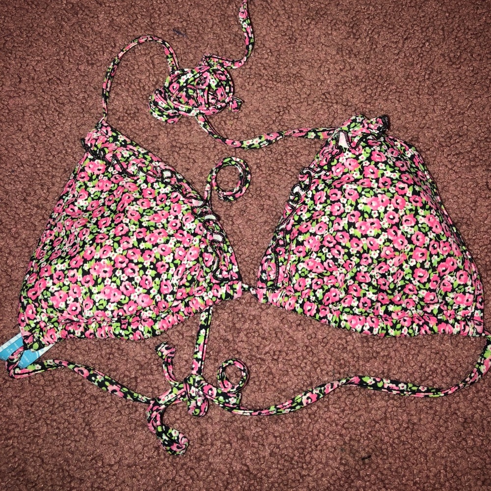 VS PINK FLORAL BIKINI TOP!!